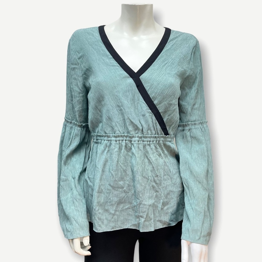5/$20 H by‎ HALSTON teal crepe v neck blouse